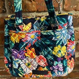 Vera Bradley floral shoulder purse